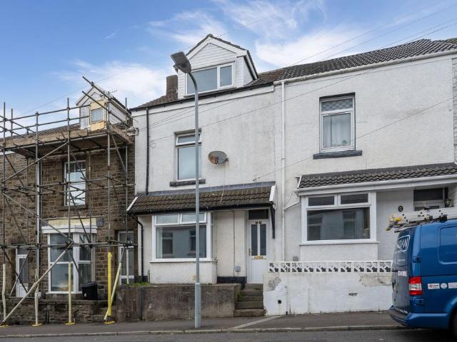 House for sale in Mount Pleasant, Swansea