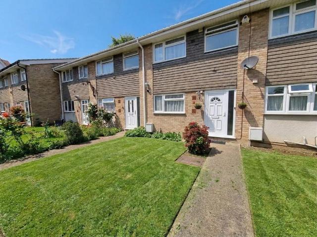 House for sale in London Borough of Hounslow, Greater London