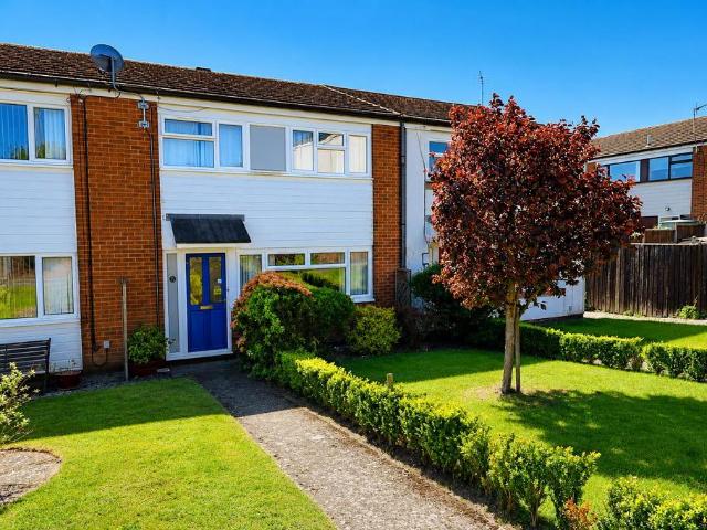 House for sale in Maesydre, Wrexham