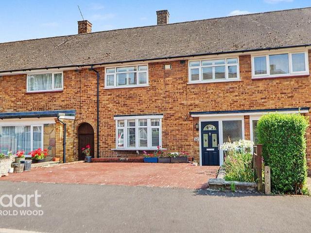 House for sale in Harold Wood, Greater London