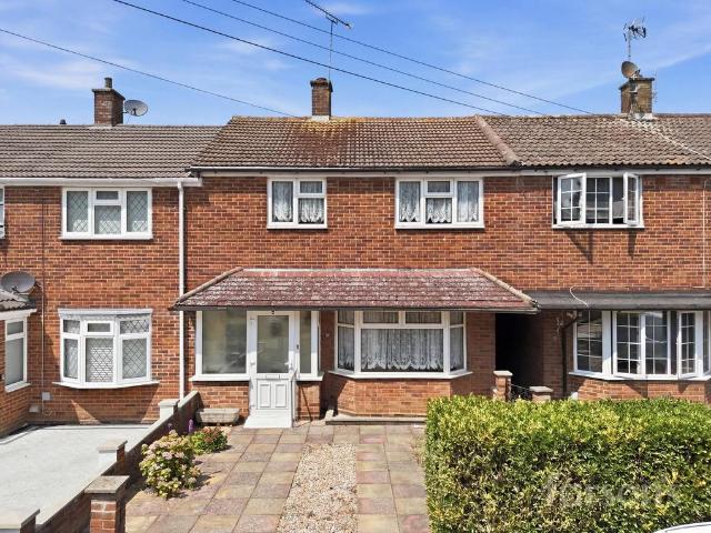 House for sale in Hutton, Navestock Side