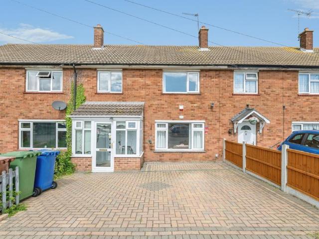 House for sale in Chadwell St Mary, Essex