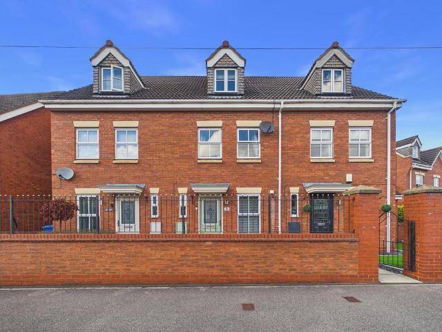 House for sale in Elloughton-cum-Brough, Brough