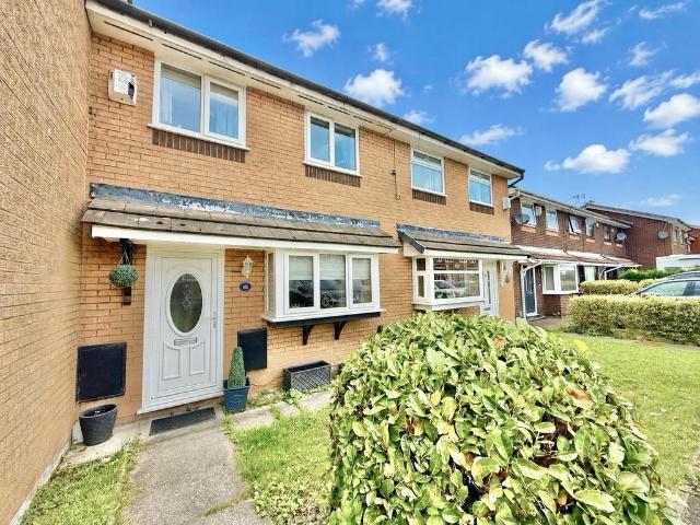 House for sale in Guide Bridge, Greenheys