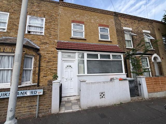 House for sale in Maryland, Greater London