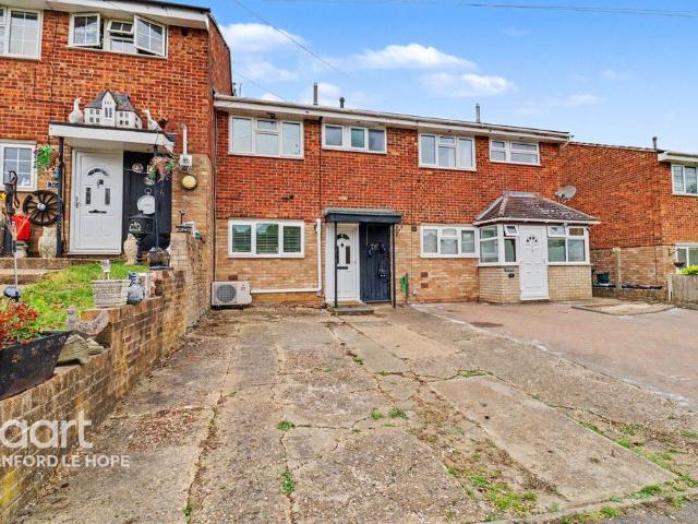 House for sale in Stanford-le-hope, Isle Of Man