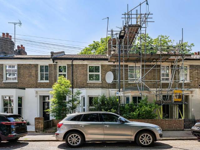 House for sale in South Hackney, Greater London