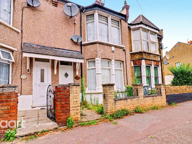 House for sale in Beckton, Greater London
