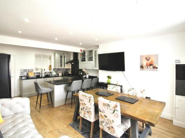 House for sale in Tilbury, Essex