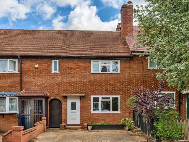 House for sale in Middle Park, Greater London