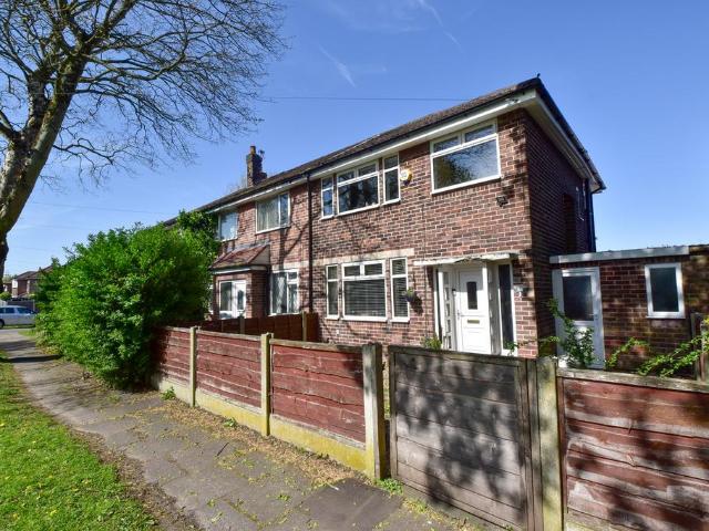 House for sale in Woodsend, Trafford Park