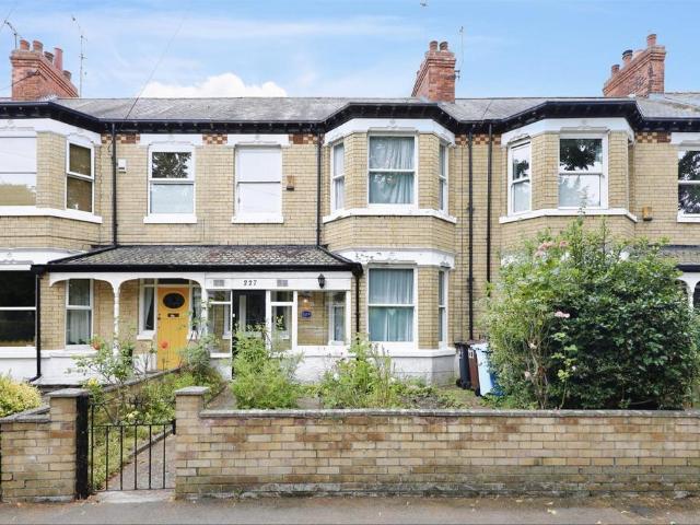 House for sale in Avenues, Hull