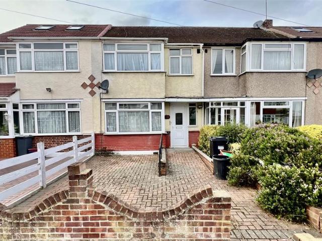 House for sale in London Borough of Hounslow, Heston
