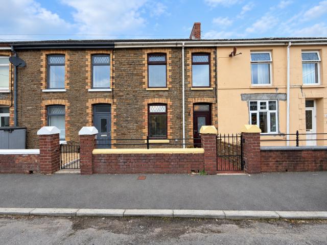 House for sale in Bynea