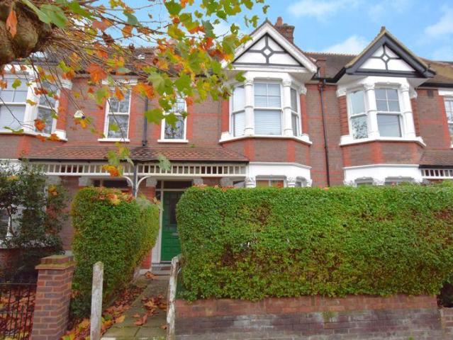 House for sale in Lane, Greater London