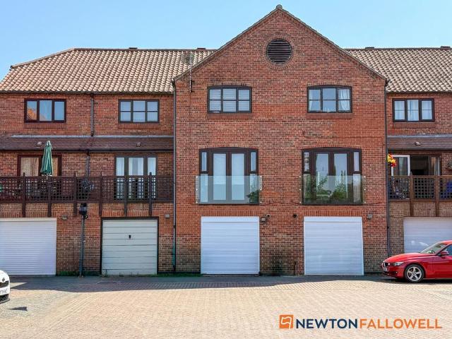 House for sale in Alverton, East Midlands