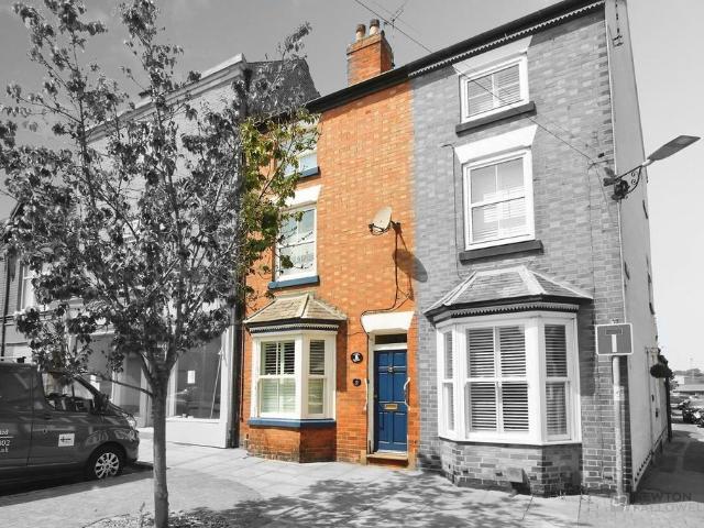 House for sale in Syston, Elmfield