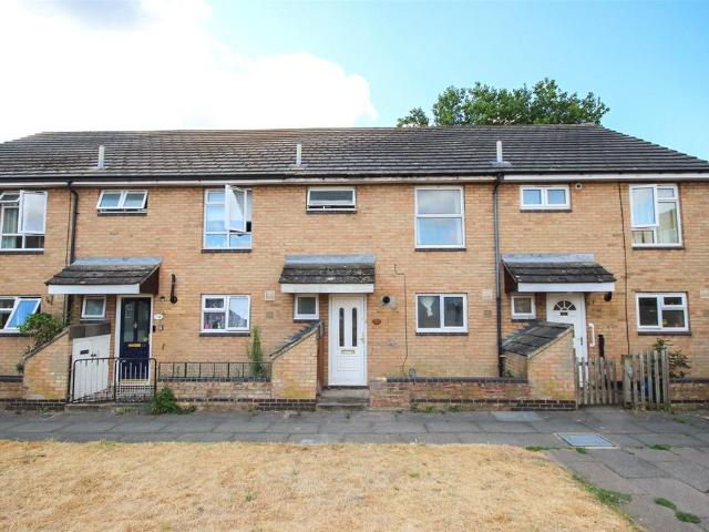 House for sale in Harpur, Bedford