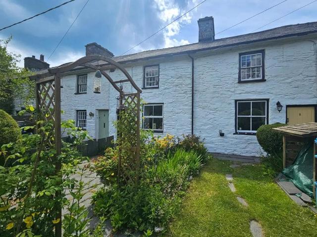 House for sale in Wales