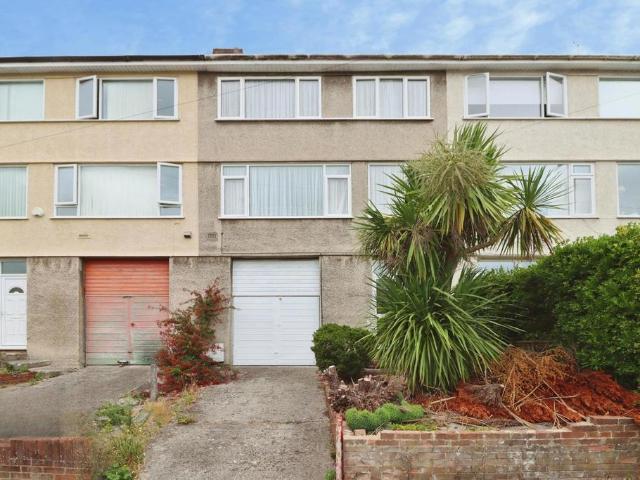 House for sale in Feckenham, City Of Bristol