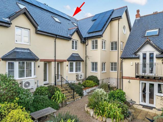 House for sale in Penbeagle, Cornwall