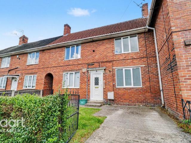 House for sale in New Rossington, South Yorkshire
