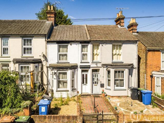 House for sale in Key Street, Suffolk