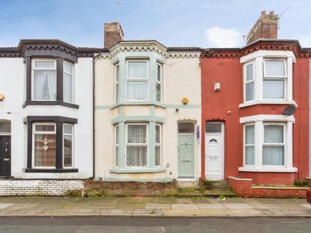House for sale in Cabbage Hall, Calderstones