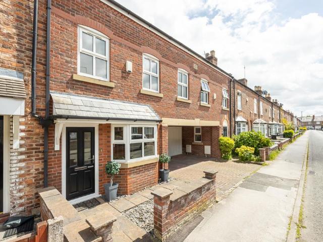 House for sale in Trafford Park, Greater Manchester