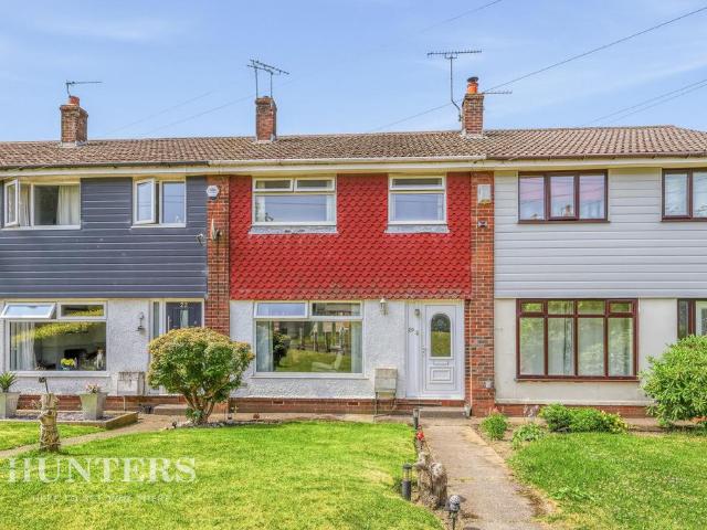 House for sale in Wardle, Burnedge