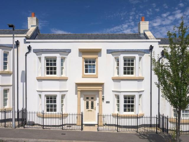 House for sale in Sherford, Strode