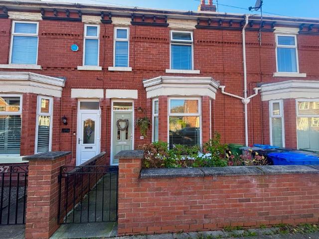House for sale in Gorse Hill, Trafford Park
