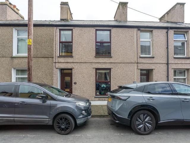 House for sale in Porthmadog