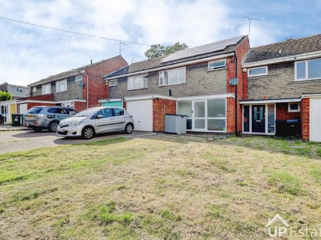 House for sale in Cheylesmore, West Midlands