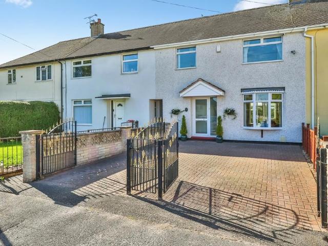 House for sale in Clifton, City of Nottingham