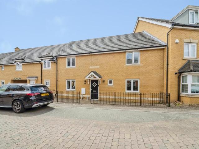 House for sale in Oxley Park, Shenley Church End