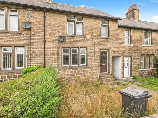 House for sale in Milnsbridge, West Yorkshire