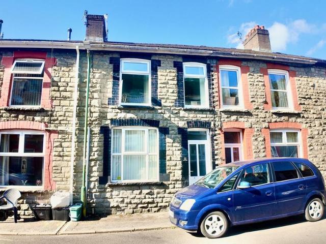 House for sale in Llanhilleth, Wales