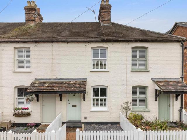 House for sale in Beaconsfield, Penn Bottom