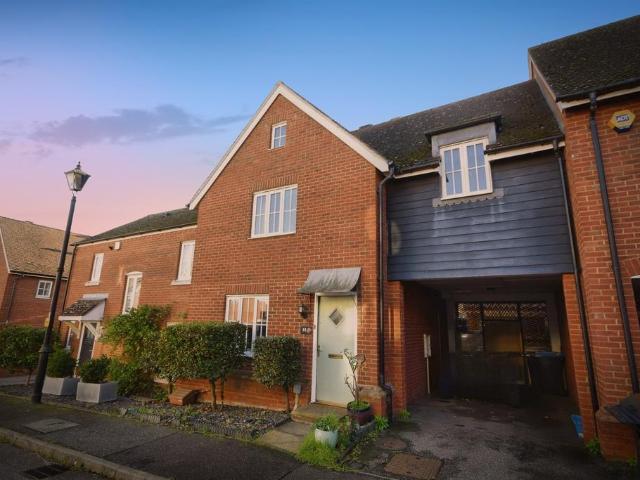 House for sale in Ongar, Epping