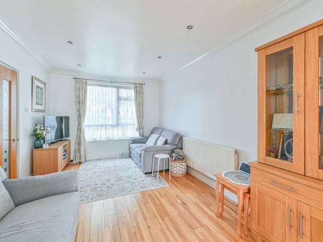 House for sale in Charlton, Greater London