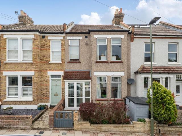 House for sale in Penge, Greater London