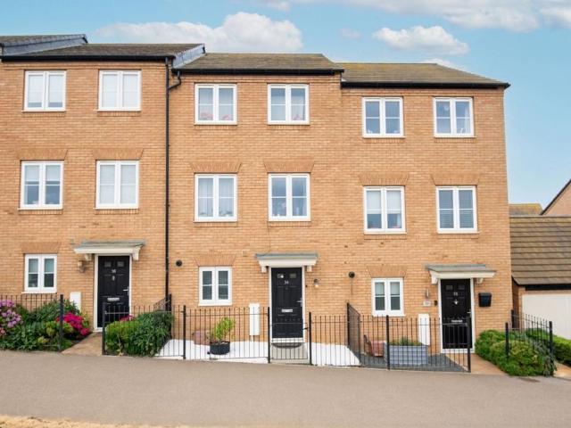 House for sale in Stanton Cross, Wellingborough