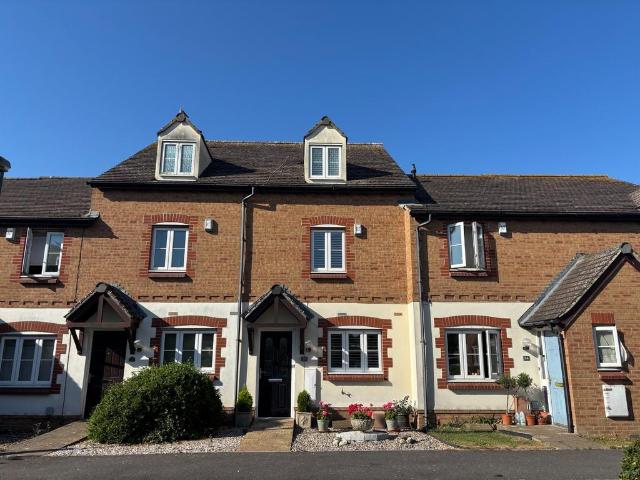 House for sale in Littlecote, West Sussex