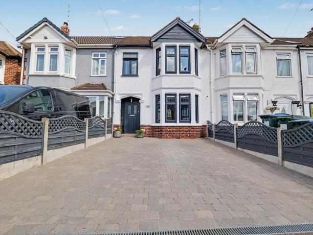 House for sale in Stoke Hill, West Midlands