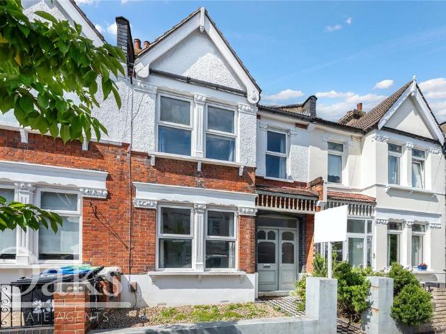 House for sale in London Borough of Croydon, Greater London