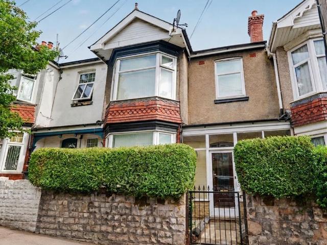 House for sale in Ball Hill, West Midlands