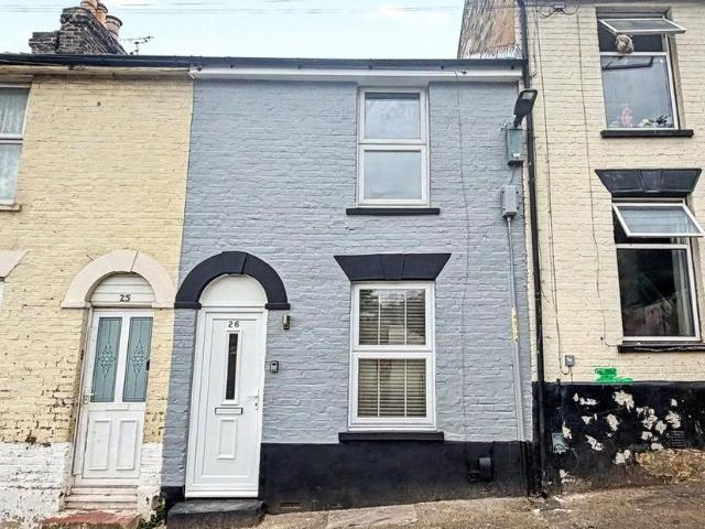 House for sale in Luton, Chatham