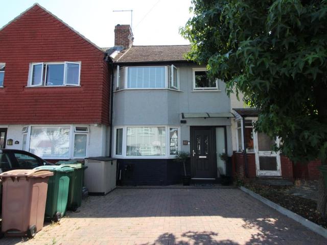 House for sale in Worcester Park, Greater London
