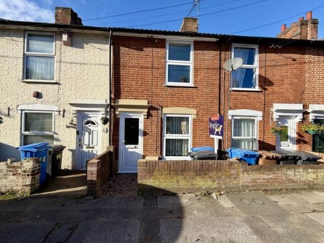 House for sale in Key Street, Suffolk